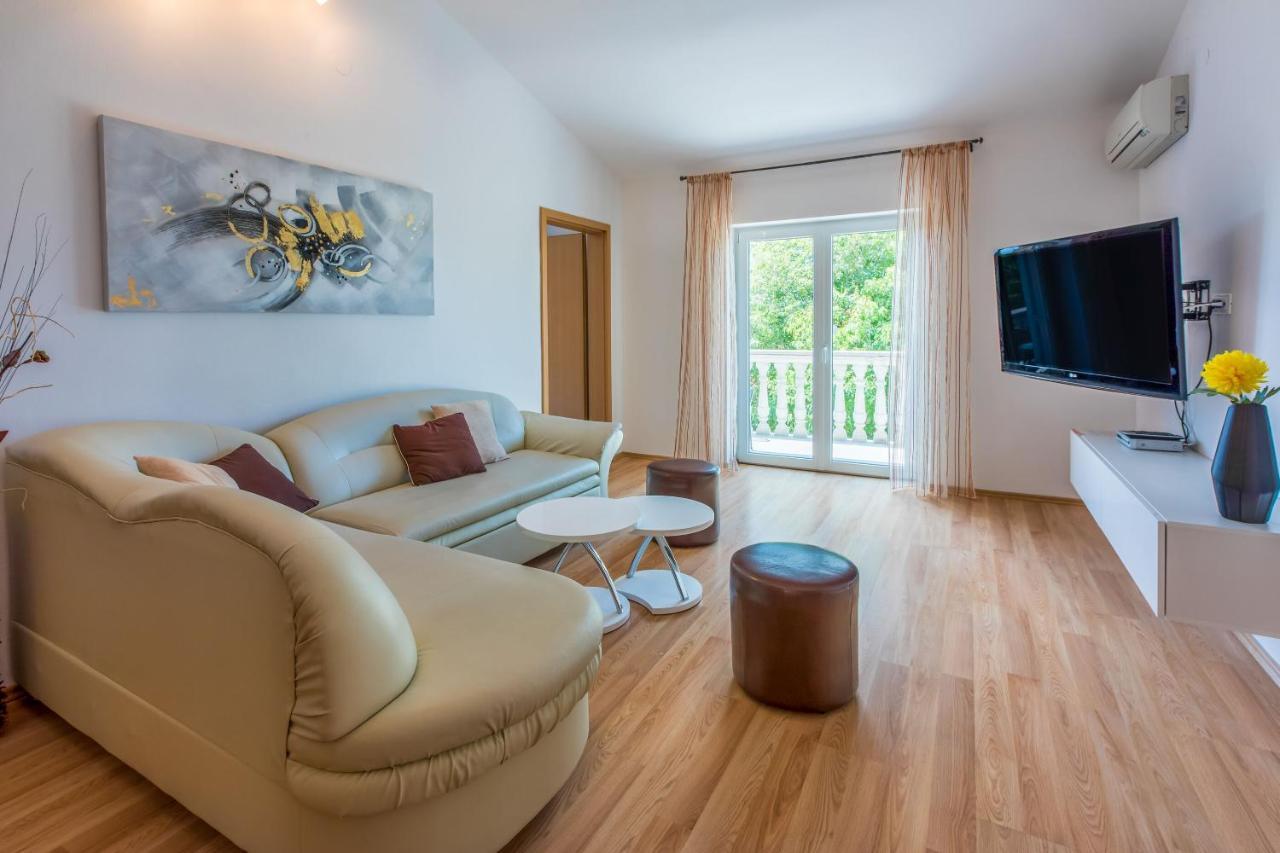 Apartments Barbara 2 Ядраново Екстериор снимка
